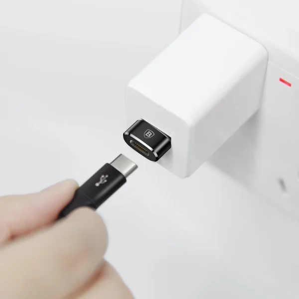 Baseus Mini USB-C to USB-A adapter - blackeng