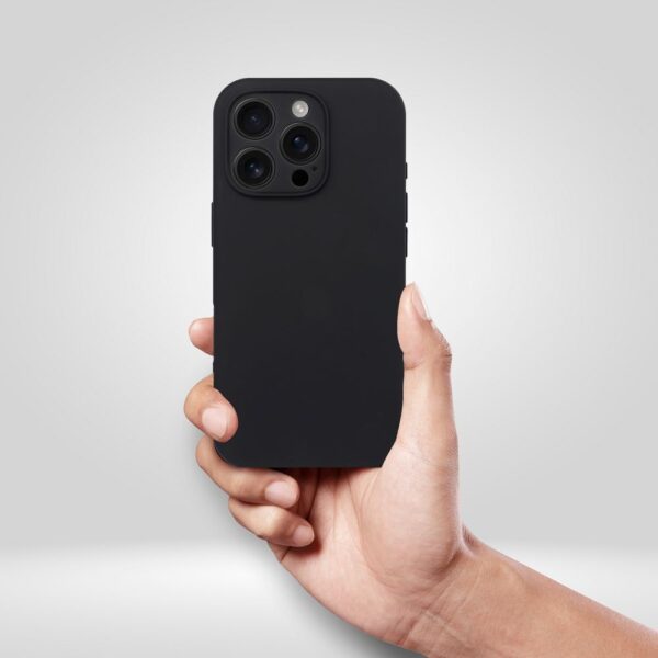 Case SILICONE 2mm for IPHONE 17 compatible with MagSafe black
