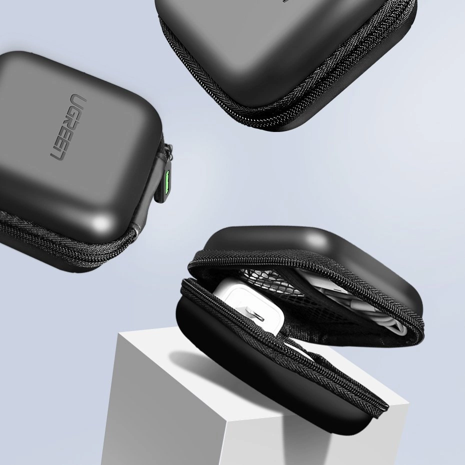 Ugreen case for headphones 8 cm x 8 cm black (40816)eng
