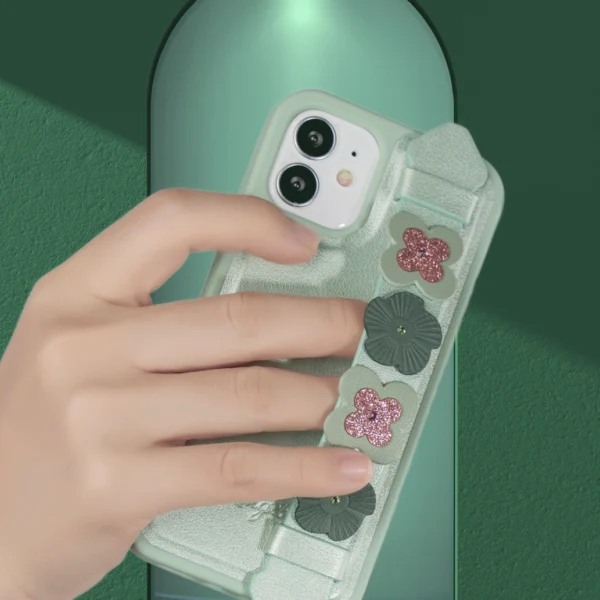 Kingxbar Sweet Series case decorated with original Swarovski crystals iPhone 12 Pro / iPhone 12 greeneng
