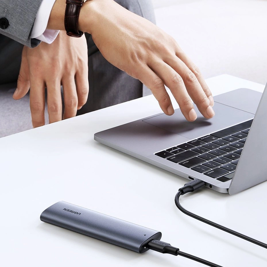 Ugreen M.2 SSD bay USB 3.2 Gen 2 drive (SuperSpeed USB 10 Gbps) + USB Type C cable 0.5m gray (CM400 10902)eng