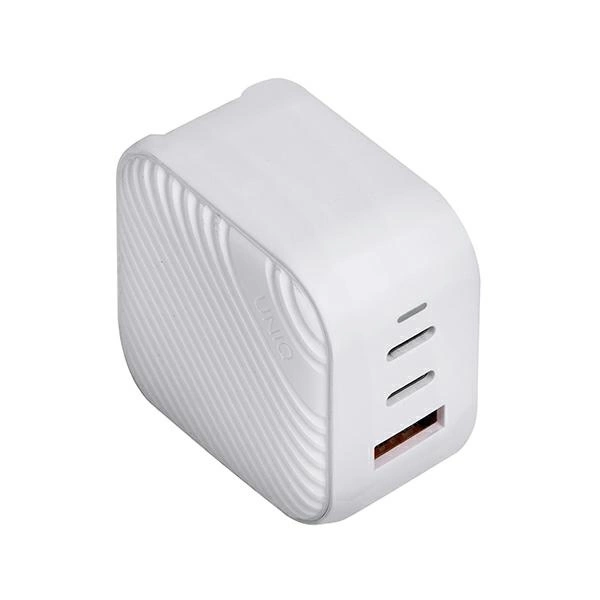 Uniq Verge Pro 66W GaN USB-C wall charger - whiteeng