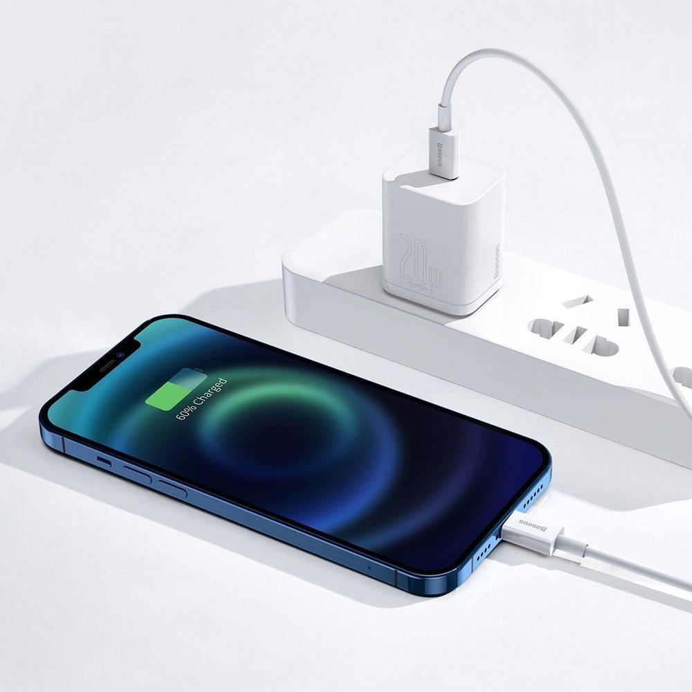 Baseus Superior Series USB-C / Lightning PD 20W 1 m cable - whiteeng