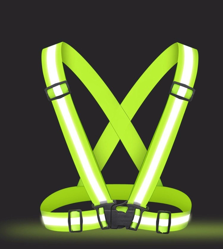 Adjustable reflective harness for a running bike - yelloweng