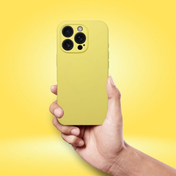 Case SILICONE 2mm for IPHONE 17 Pro compatible with MagSafe lemon