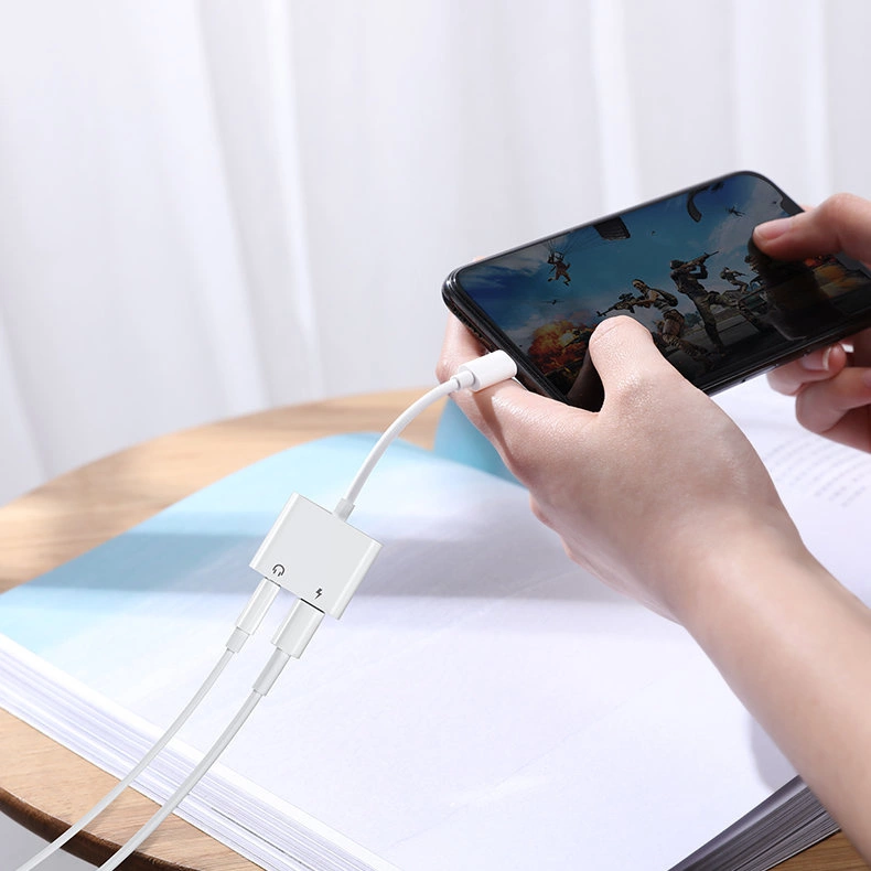 Joyroom S-Y104 headphone adapter Lightning - Lightning / mini jack 3.5mm - whiteeng