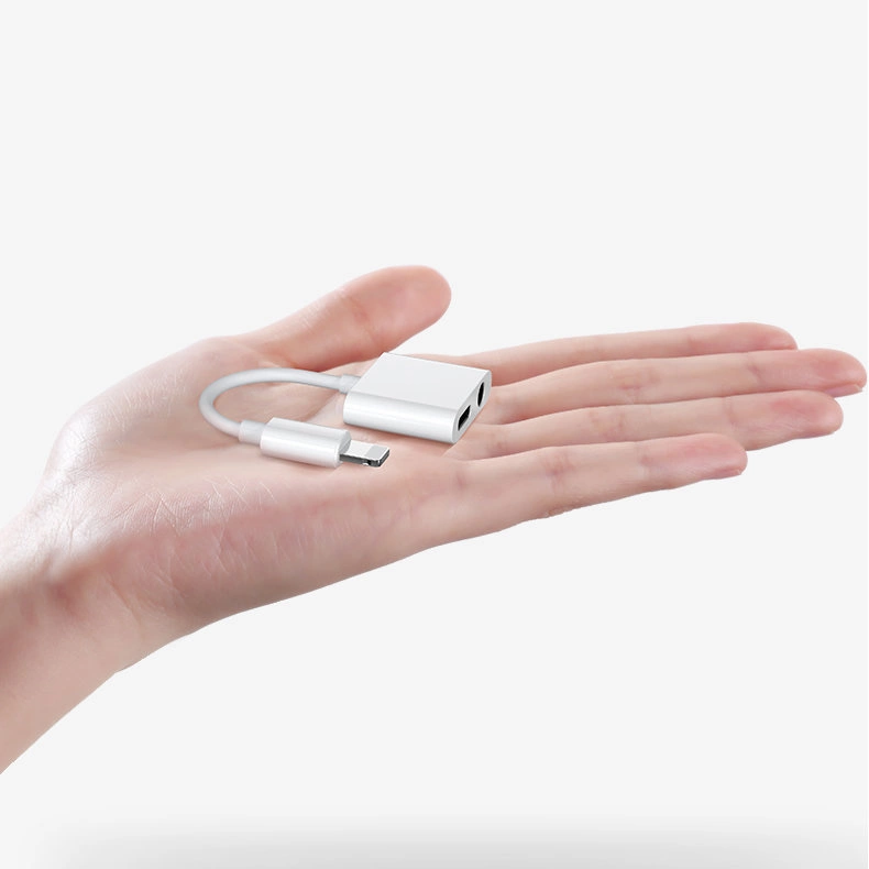 Joyroom S-Y104 headphone adapter Lightning - Lightning / mini jack 3.5mm - whiteeng