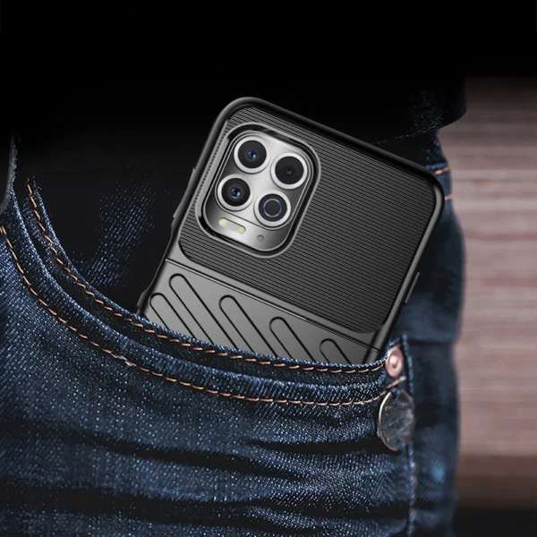 Thunder Case Flexible Tough Rugged Cover TPU Case for Motorola Moto G100 / Edge S blackeng