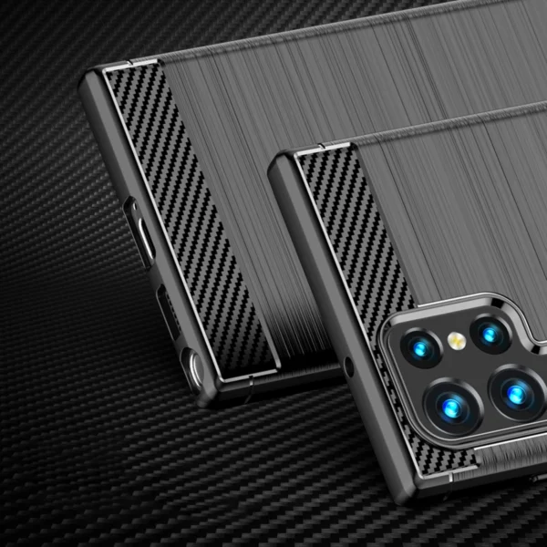 Carbon Case Flexible TPU cover for Samsung Galaxy S22 Ultra blackeng