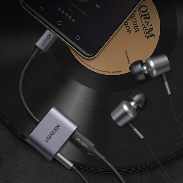 Ugreen audio adapter USB Type C (male) - USB Type C PD QC (female) + 3.5mm mini jack (female) gray (CM231)eng