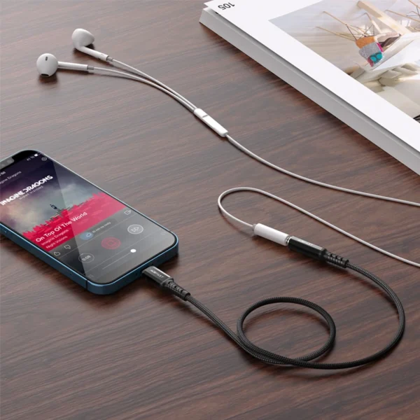 Acefast audio cable MFI Lightning - 3.5mm mini jack (female) 18cm, AUX black (C1-05 black)eng