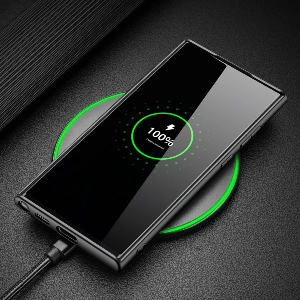 Dux Ducis Fino case is made of nylon material for Samsung Galaxy S22 Ultra blackeng