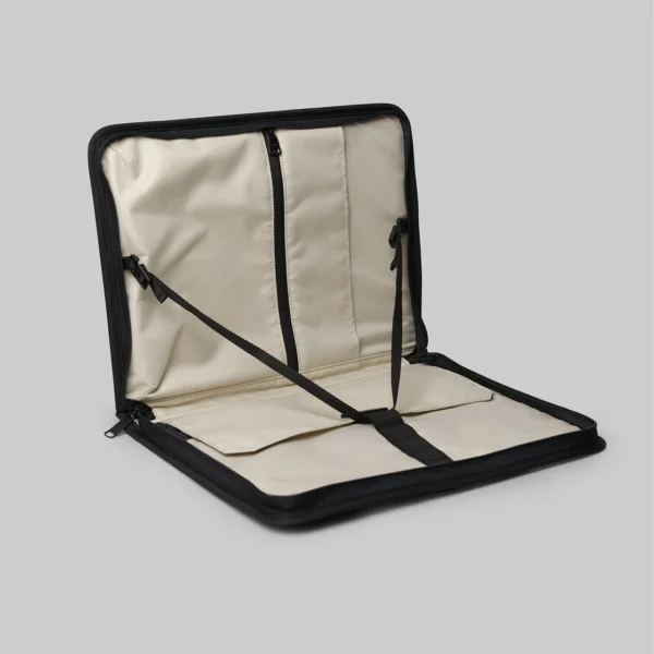 Ringke Smart Zip Pouch for a laptop up to 13" with a stand - navy blueeng