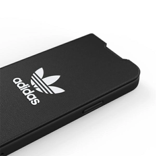 89581_6 Adidas OR Booklet Case BASIC iPhone 13 6,1" czarno biały/black white 47086eng