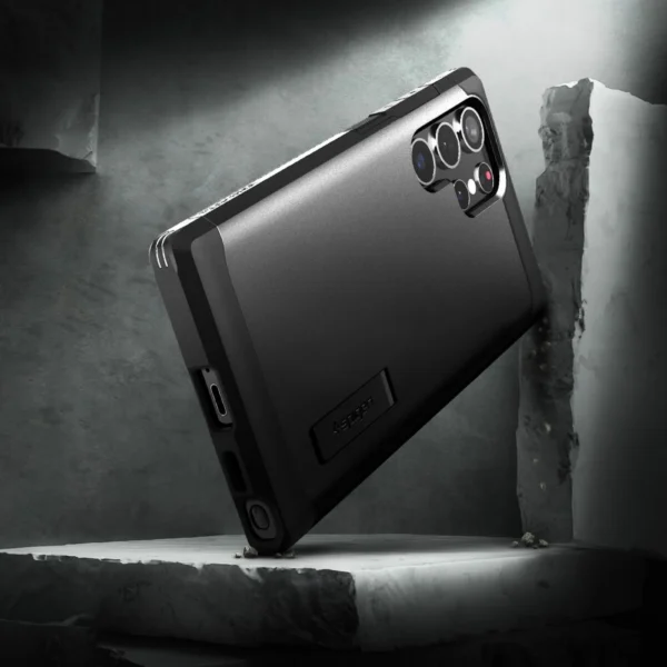 Spigen Tough Armor Case for Samsung Galaxy S22 Ultra - Blackeng
