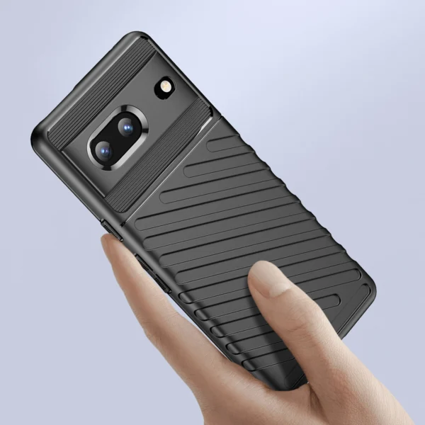 Thunder Case flexible armored cover for Google Pixel 7 blackeng