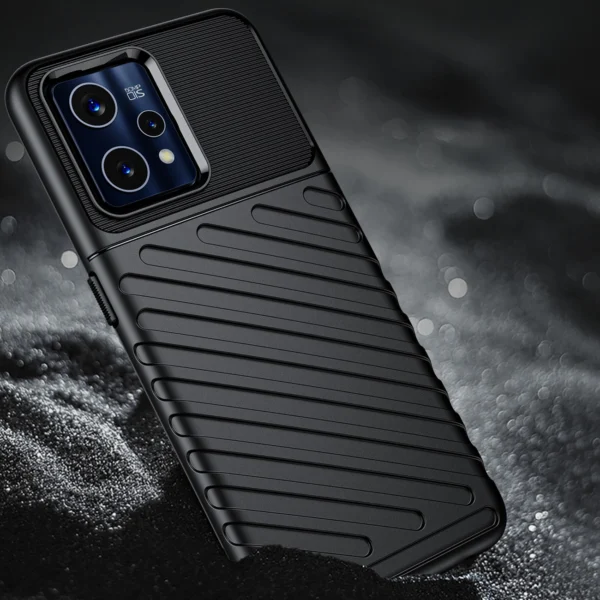 Thunder Case Flexible armored cover for Realme 9 Pro + (9 Pro Plus) blackeng