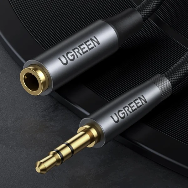 [RETURNED ITEM]  Ugreen AV190 cord AUX extension cable 3.5mm mini jack 1meng