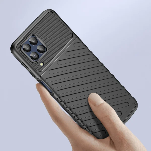 Thunder Case flexible armored cover for Samsung Galaxy M53 5G blackeng