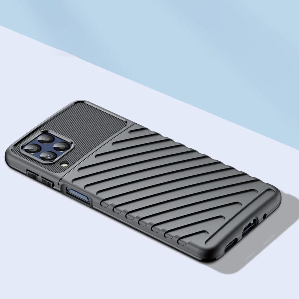 95450_8 Thunder Case flexible armored cover for Samsung Galaxy M53 5G blackeng