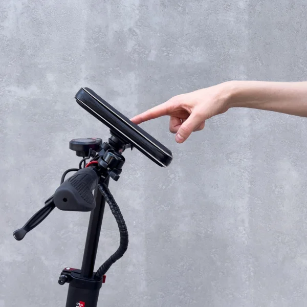 Wozinsky phone holder for bike, motorcycle, scooters black (WBHBK7)eng
