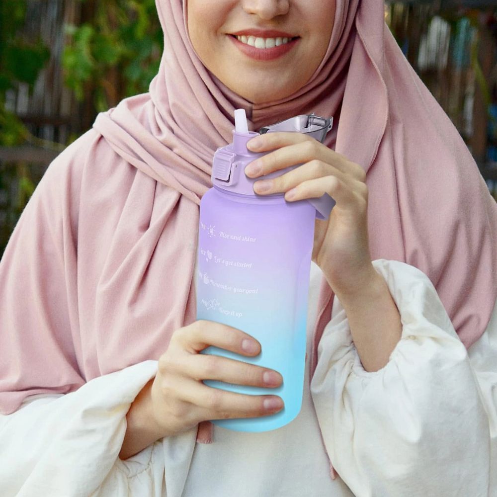 af9e107825a94730f70816f6d273dd4a Water bottle with a straw with a motivational measuring 2L RC-K-992 purple blue