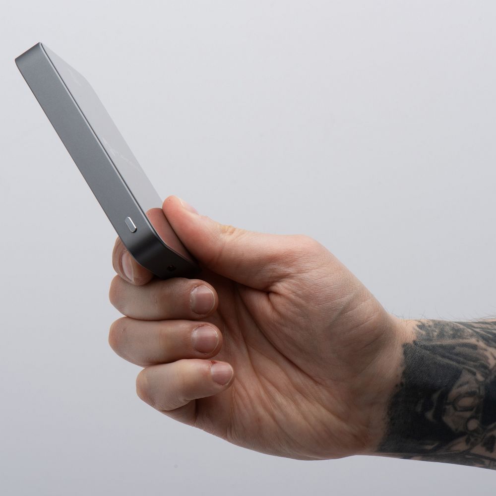 FORCELL F-ENERGY F10K8 Super Slim powerbank compatible with MagSafe PD3.0 QC4.0 15W 10000 mAh grey