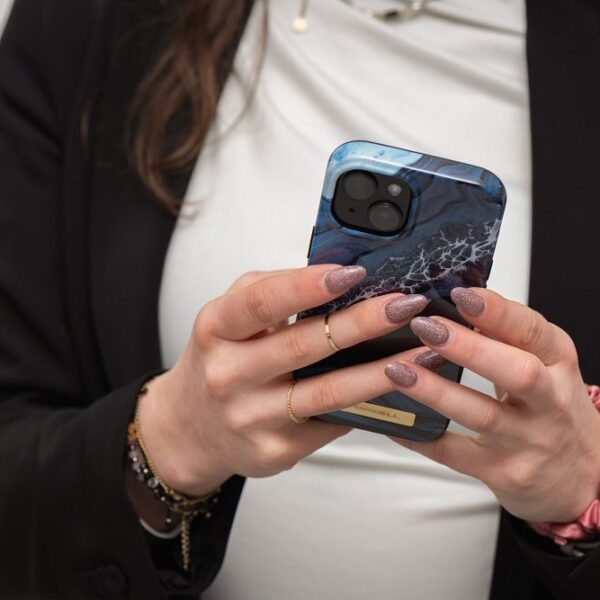 FORCELL F-PROTECT Mirage case compatible with MagSafe for IPHONE 15 PRO ocean marble