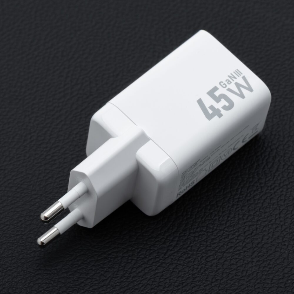 FORCELL F-ENERGY Mini GaN III VT-36B travel charger with 2 x Type C sockets, PD QC4.0 45W white