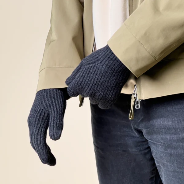 Braided telephone gloves with cut-outs for fingers - blackeng
