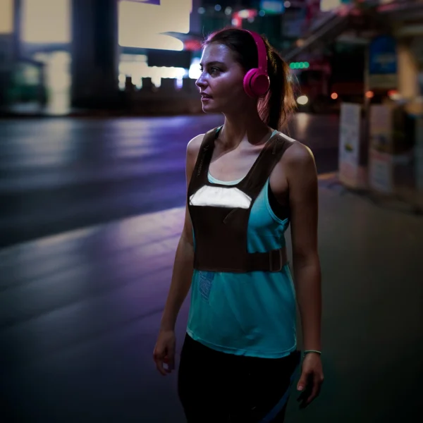 Wozinsky WKDB1 Reflective Running Vest - Blackeng