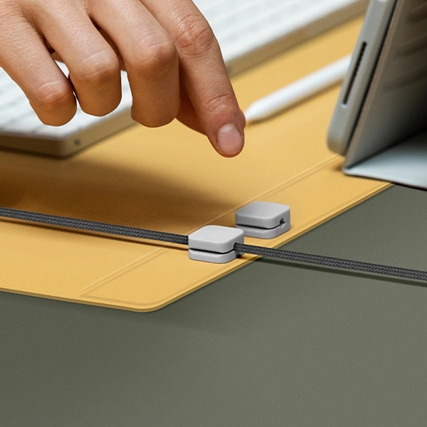 Uniq Hagen Magnetic Desk Pad Double-Sided Yellow-Grayeng