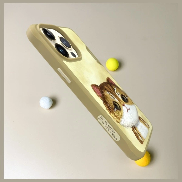 Nimmy Big Eyed Pet 2.0 Cat Case for iPhone 15 Pro Max - Greeneng