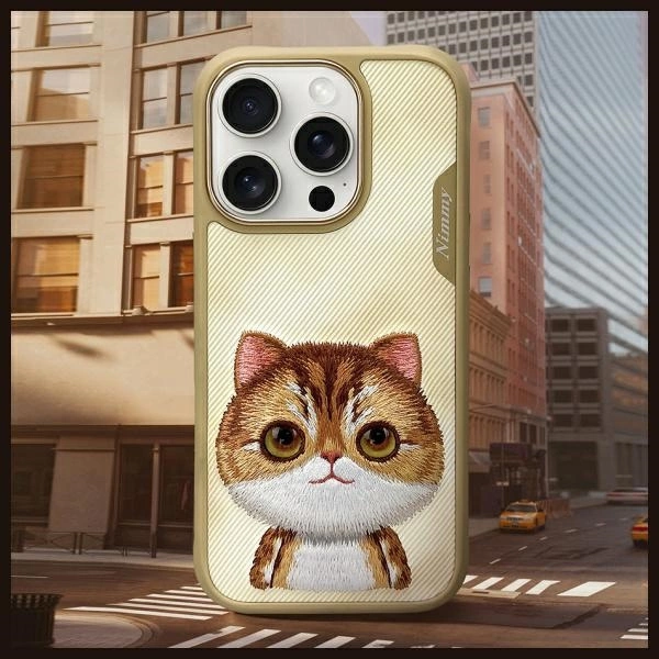 Nimmy Big Eyed Pet 2.0 Cat Case for iPhone 16 Pro Max - Greeneng