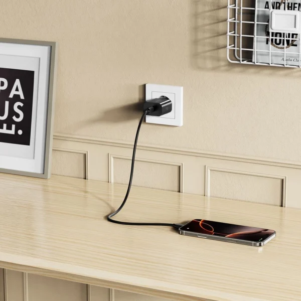 Tech-Protect NC20W USB-C 1-Port PD20W Wall Charger - Blackeng