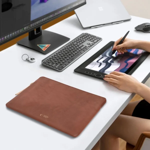 Tech-Protect Fleece Laptop Bag 15-16 - Browneng