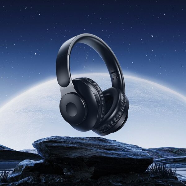 298775592c4bd9d801237bf7b39e77f3 HOCO wireless headphones bluetooth W45 black