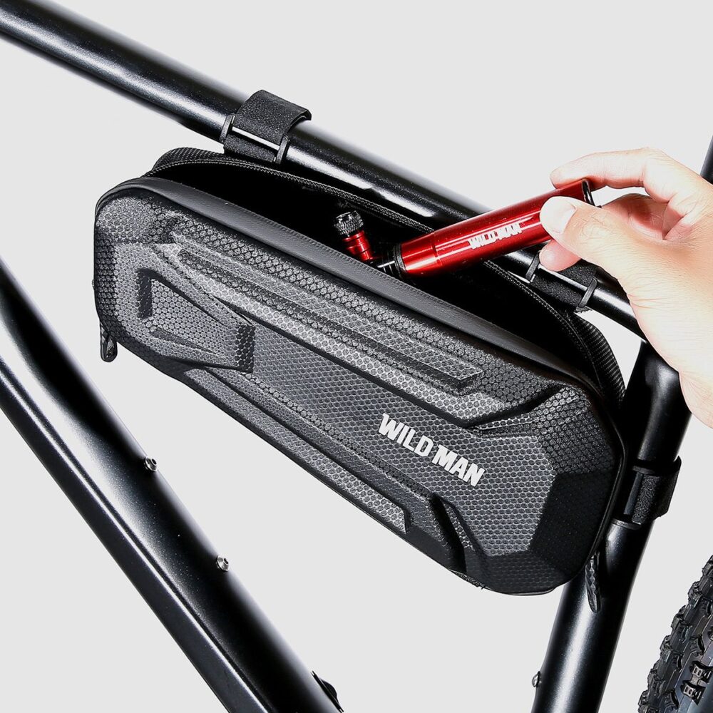 WILDMAN traveling bag under the bike frame with zipper 1,8L XT9 black