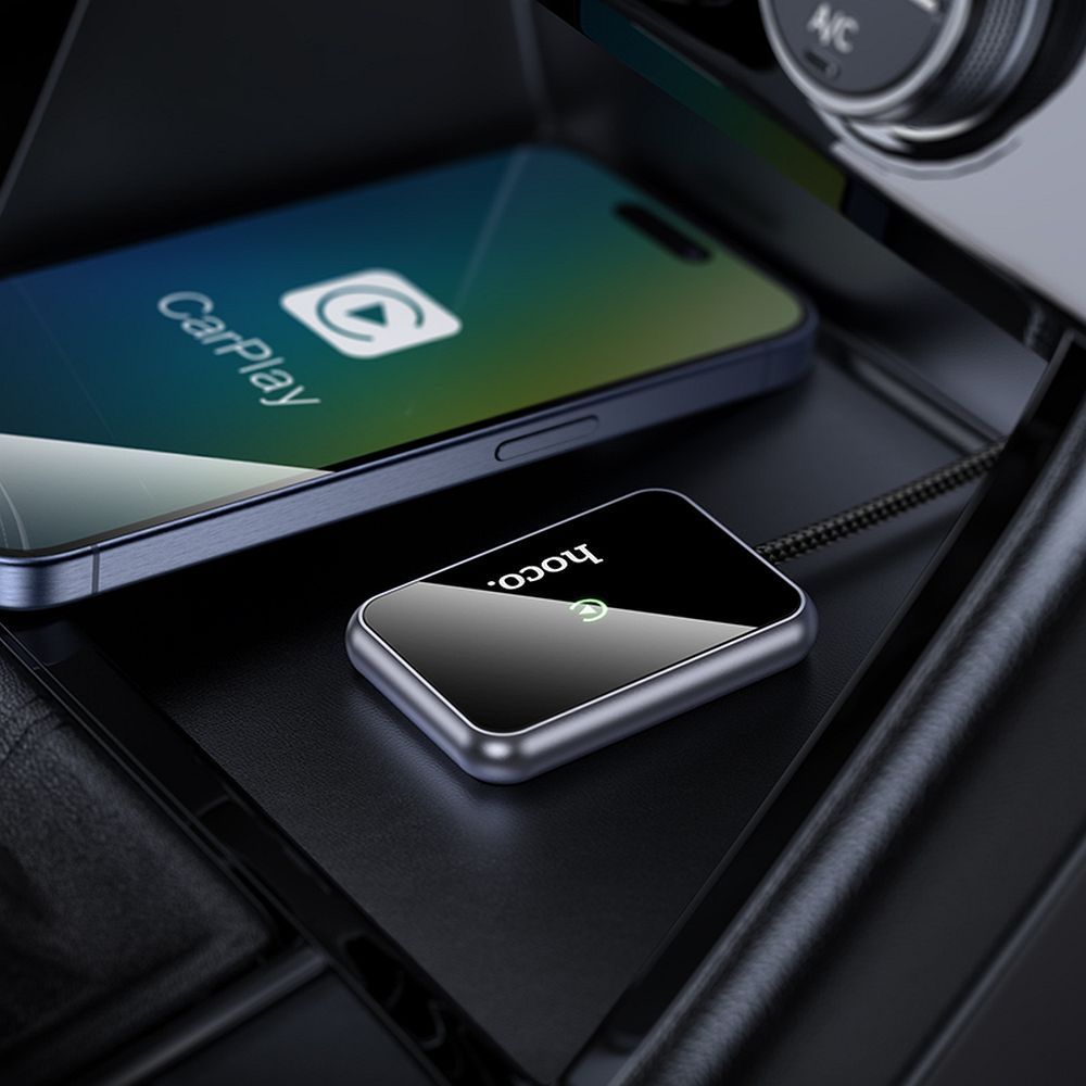 Wireless CarPlay adapter Hoco USB A / USB C HU1 black