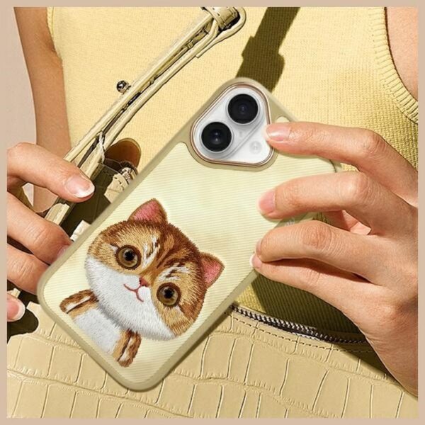 a3c3e3d5074da6410284966a965c4de7 NIMMY case BIG EYED PET 2.0 Cat for IPHONE 16 khaki