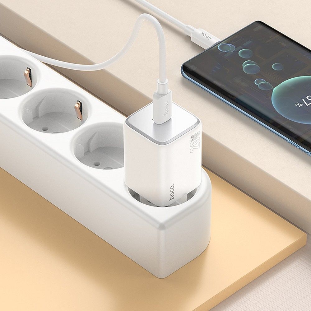 HOCO wall charger Type C QC PD 20W N40 white