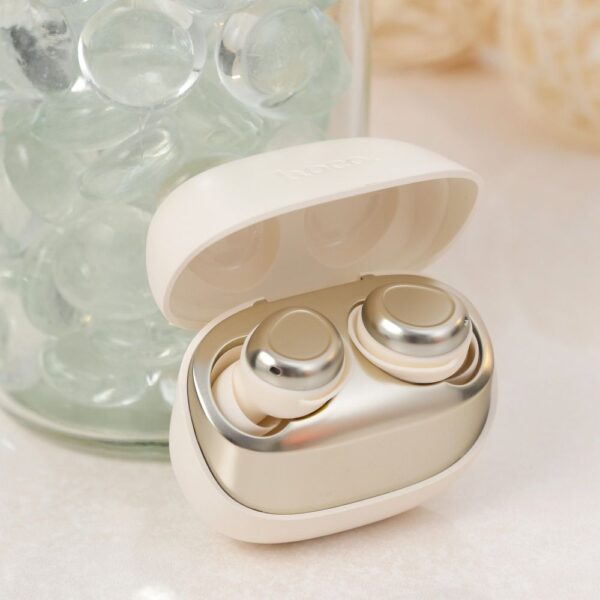 af2451219eceb754fc42d8007dc301b1 HOCO wireless earphones bluetooth TWS EW200 milky white