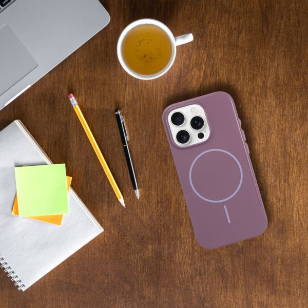 d5ad3ed274a69c1201f72a91609d71a4 Glossy Mag Cover compatible with MagSafe for IPHONE 13 PRO MAX purple