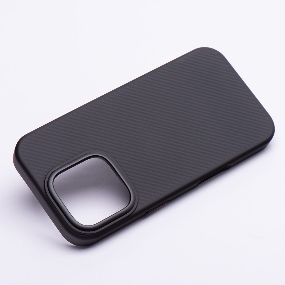 e5c59ee07be0c9f619b225332fdca5bd Carbon Elite Mag Cover compatible with MagSafe for IPHONE 15 PLUS black