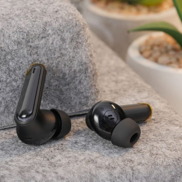 f1ae93997f4245dbe69ed310e05c112d HOCO wireless earphones bluetooth TWS EQ23 black