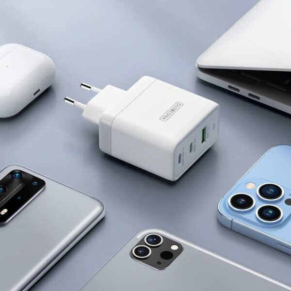 Dux Ducis Duzzona wall charger T1 GaN - USB + 2xType C - PD 65W white