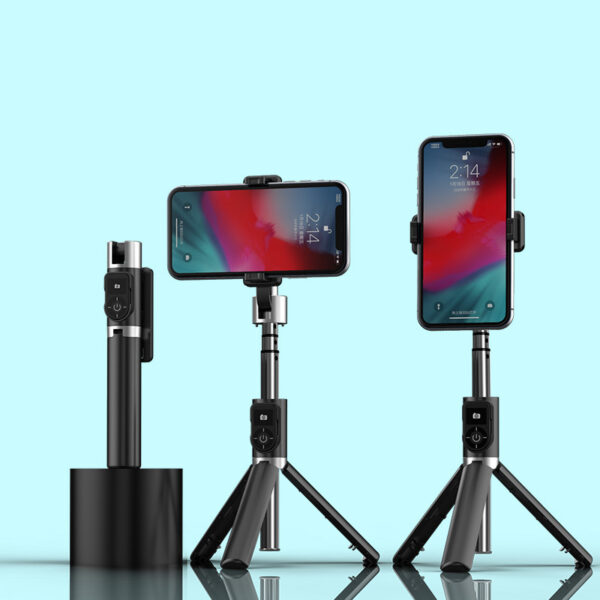 Selfie Stick - with detachable bluetooth remote control and tripod - P70 BLACK