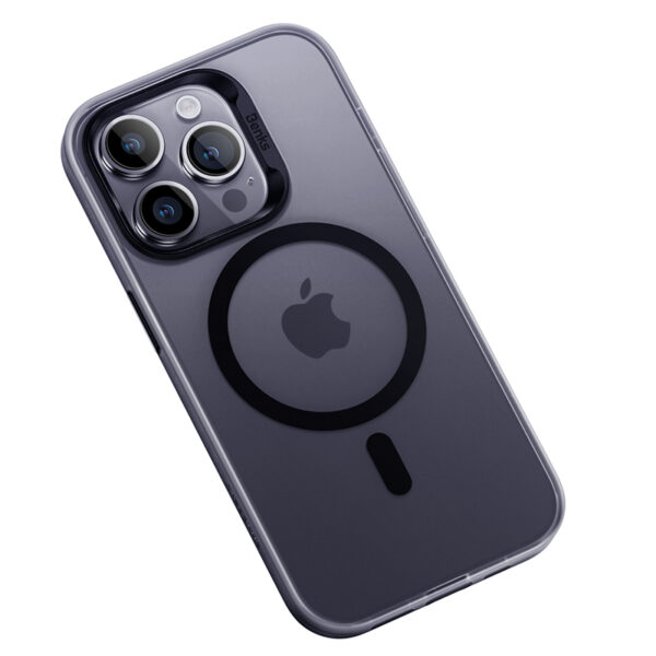 Benks Magnetic Lucid Armor Case for Iphone 15 Pro black