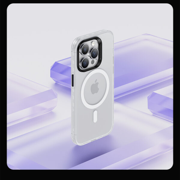 Benks Magnetic Lucid Armor Case for Iphone 15 Plus white