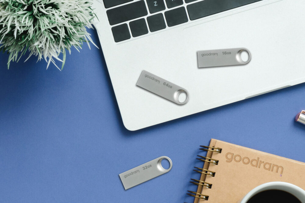 GOODRAM Pendrive UNO3 -  16GB USB 3.2 gen 1 Silver